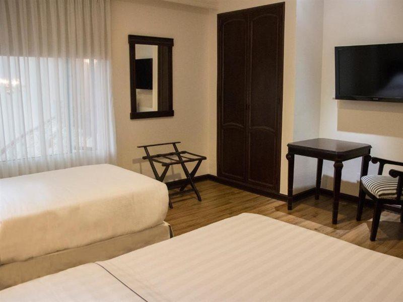 Hotel Castilla Real เปเรย์รา ภายนอก รูปภาพ