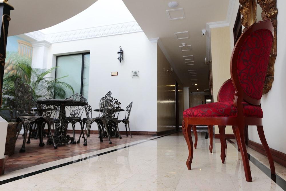 Hotel Castilla Real เปเรย์รา ภายนอก รูปภาพ