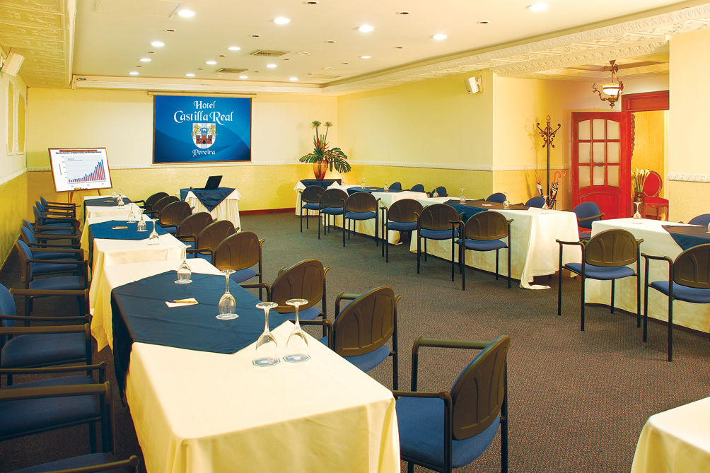 Hotel Castilla Real เปเรย์รา ภายนอก รูปภาพ