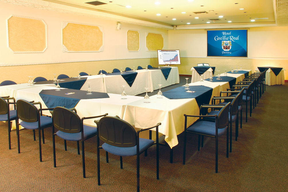 Hotel Castilla Real เปเรย์รา ภายนอก รูปภาพ