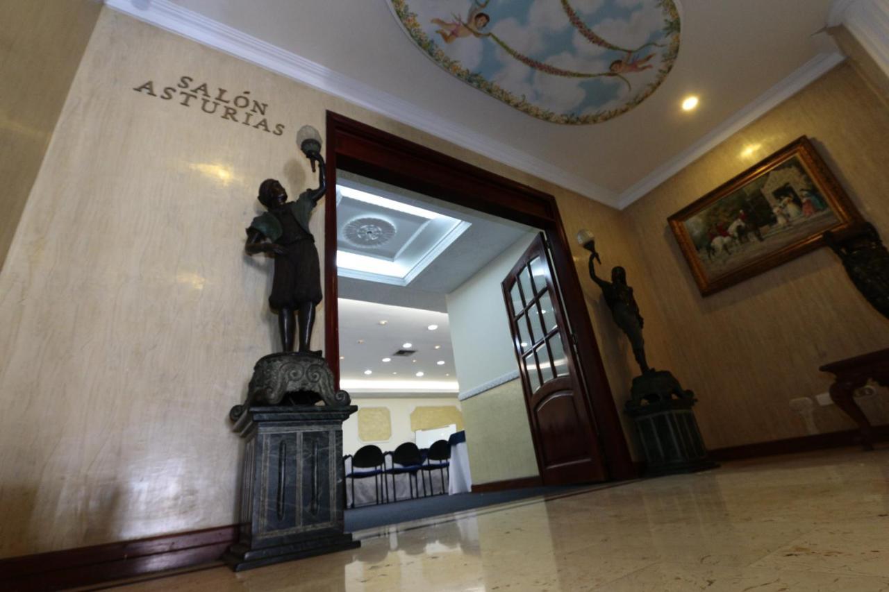 Hotel Castilla Real เปเรย์รา ภายนอก รูปภาพ
